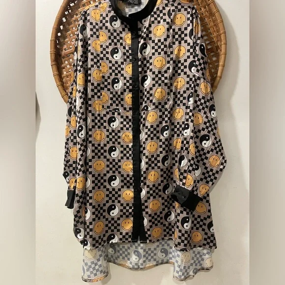 Dressed in LaLa | Lala Satin Playsuit in Groovy Girl | Medium - Picture 6 of 10